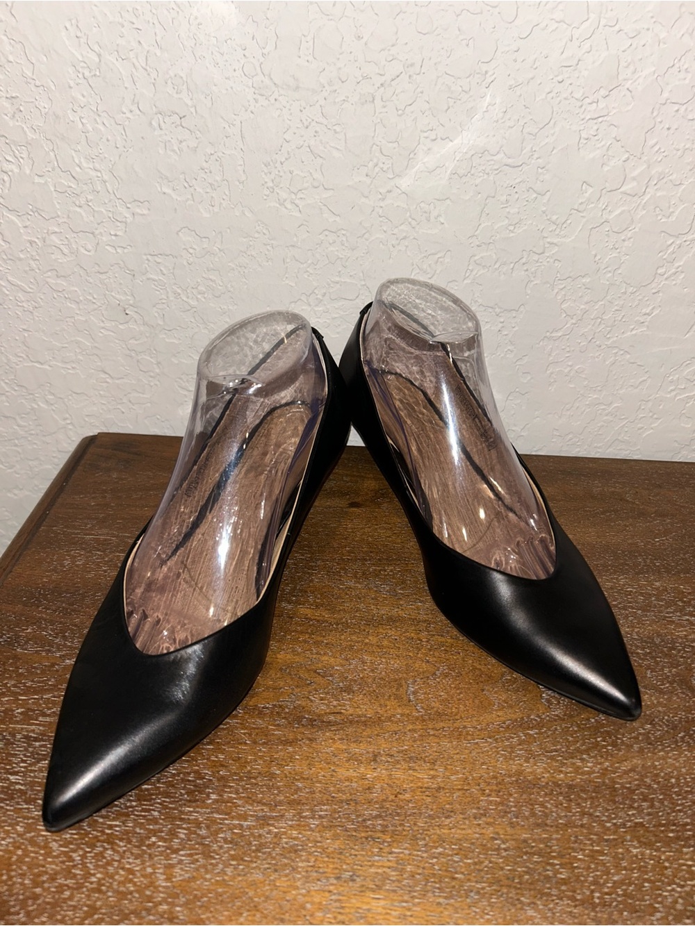 Vionic Josie 389 Point Toe Kitten Pump Heel Leather Shoes